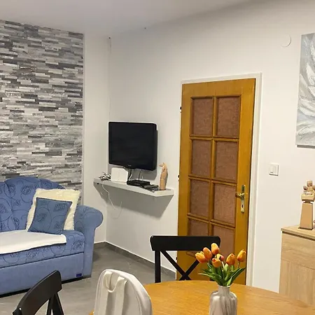 Seafront Juraj Lägenhet Tribalj