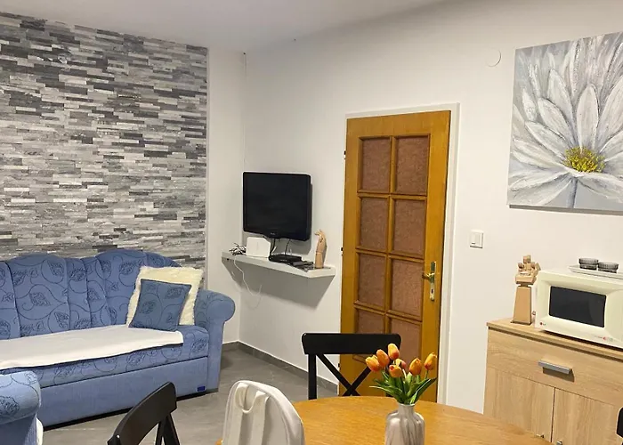 Seafront Juraj Apartmán Tribalj